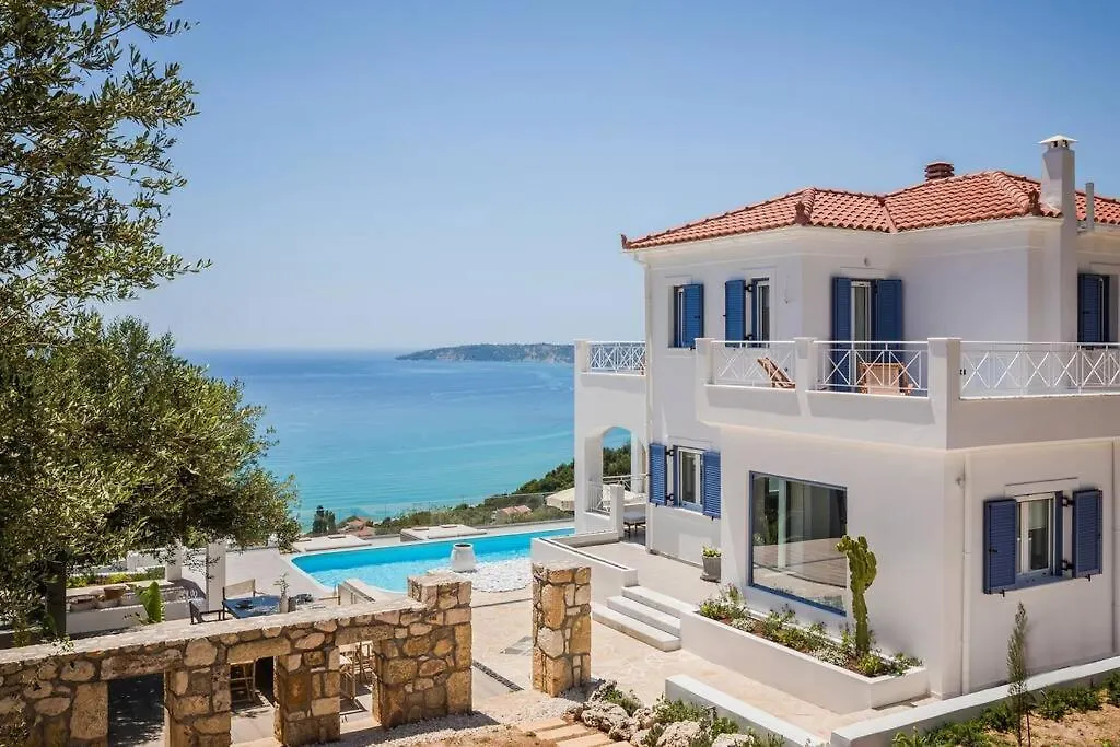 Lourdas White Villa Lourdata